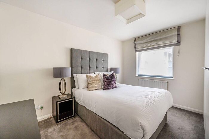 2 Bedroom Flat To Rent In Fulham Road, Chelsea, London, SW3