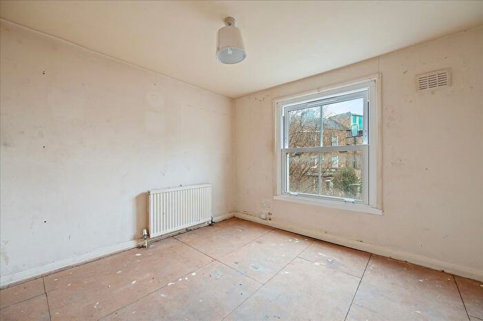 1 Bedroom Flat For Sale In Fernhead Road, London, W9