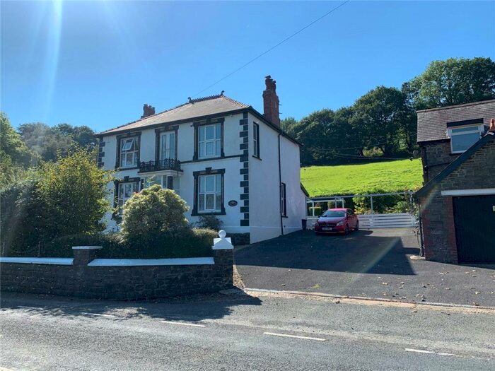 4 Bedroom Property For Sale In Woodlands Cilau Aeron, Lampeter, Ceredigion, SA48