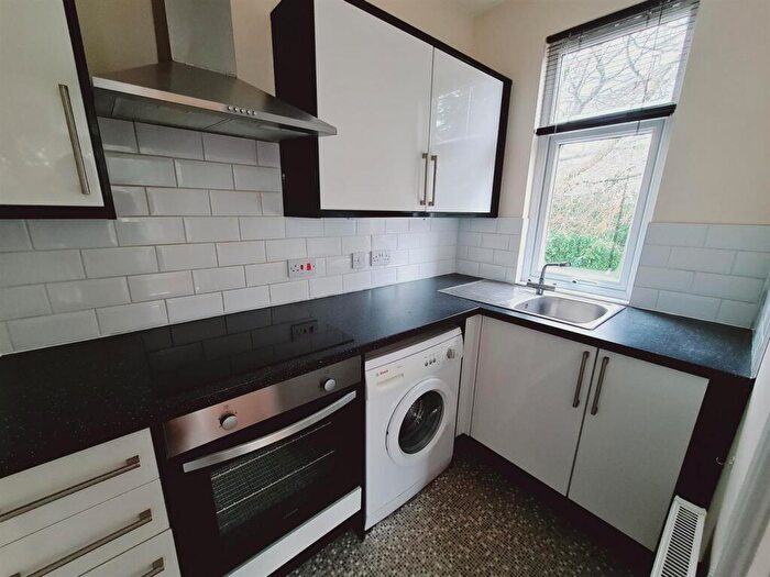 1 Bedroom Flat To Rent In Newport Road, ST16
