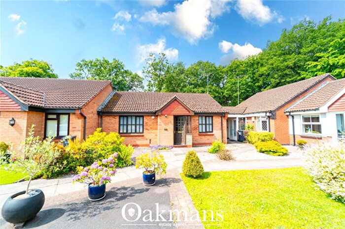 2 Bedroom Bungalow For Sale In Ashwell Drive, Shirley, Solihull, B90