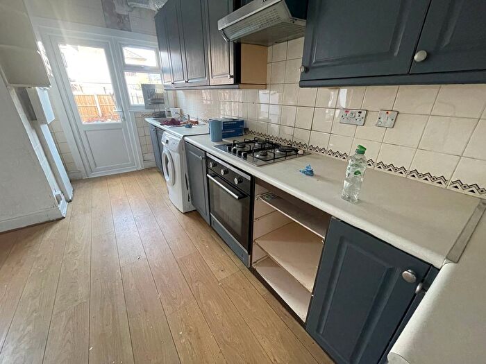 4 Bedroom Terraced House To Rent In Surrey Road, Barking, IG11