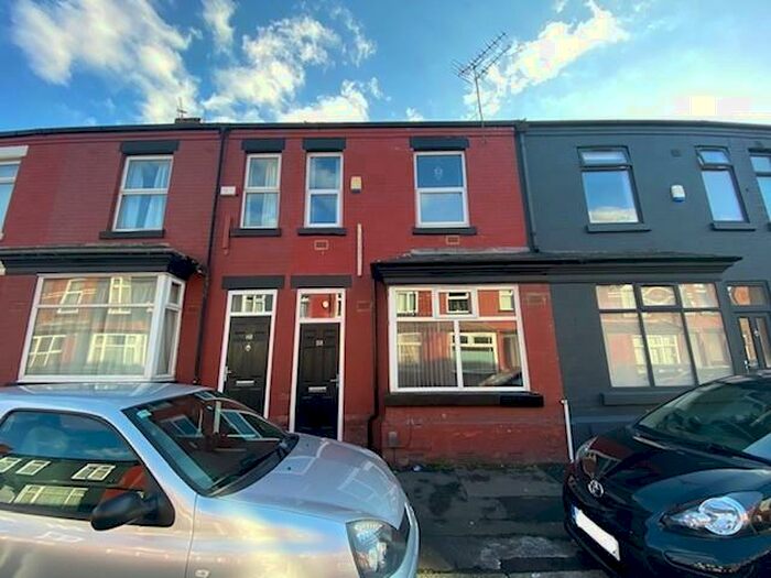 5 Bedroom Private Hall To Rent In Braemar Road, Fallowfield, Manchester, M14