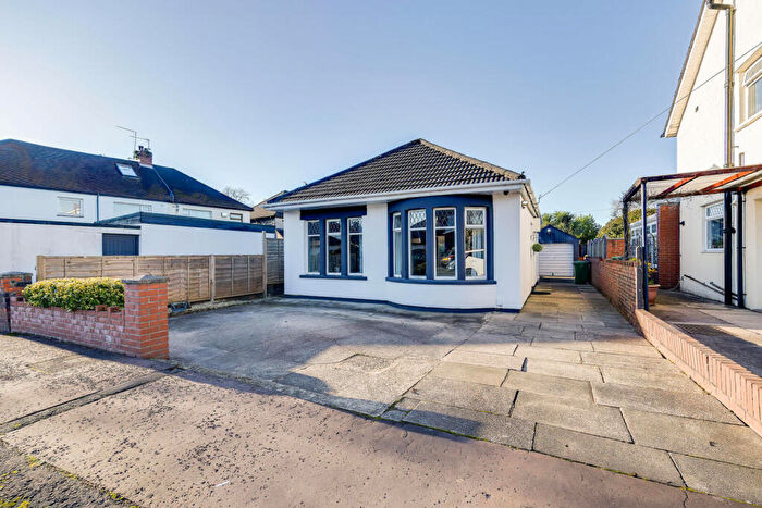 3 Bedroom Detached Bungalow For Sale In Keynsham Road, Whitchurch, Cardiff, CF14