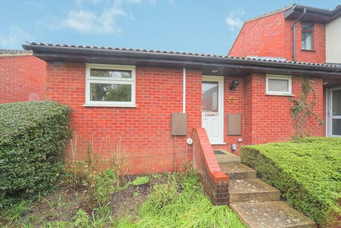 2 Bedroom Bungalow To Rent In Carshalton Way, Lower Earley, Reading RG6
