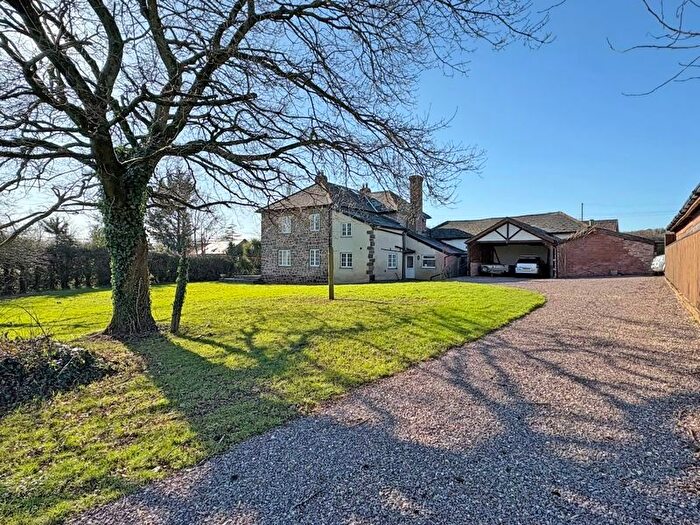 6 Bedroom Detached House To Rent In Clyst Hydon, Cullompton, EX15