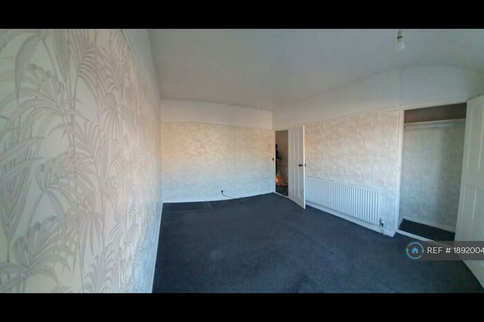 2 Bedroom Terraced House To Rent In Henry Road, Chelmsford, CM1