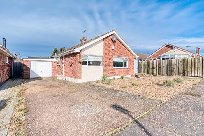 2 Bedroom Detached Bungalow For Sale In Brackenwoods, Necton, PE37