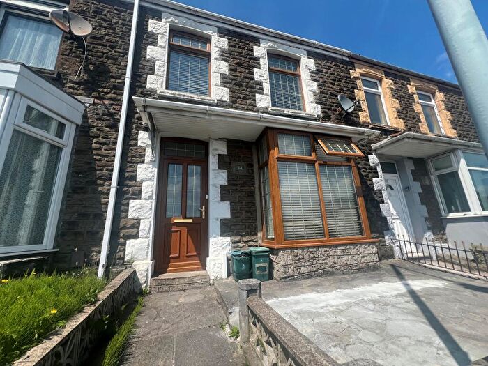 3 Bedroom House To Rent In St. Johns Road, Manselton, SA5