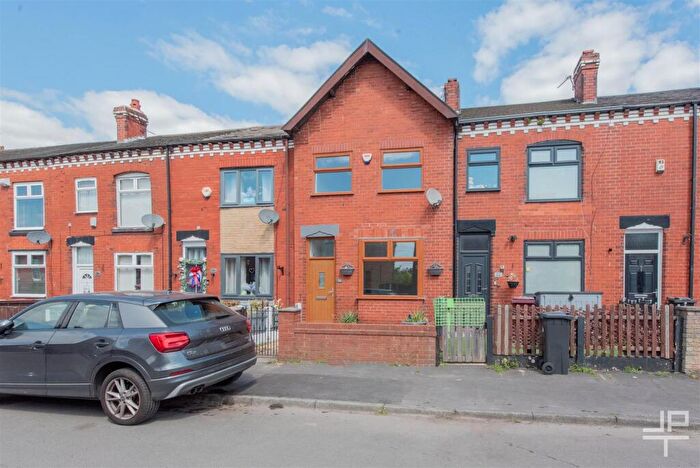 2 Bedroom Terraced House To Rent In Mabel Street, Westhoughton, Bolton, BL5