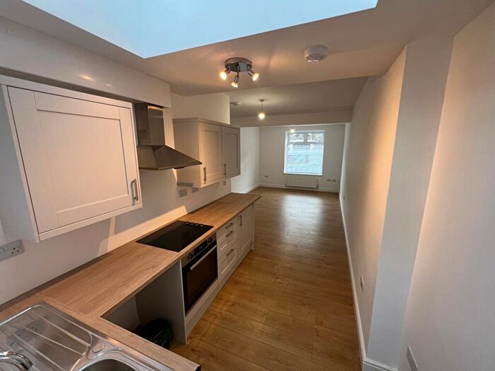 3 Bedroom Terraced House For Sale In Primrose Street Tonypandy - Tonypandy, CF40