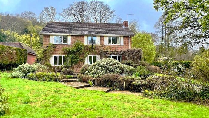 4 Bedroom Detached House For Sale In The Island, Steep, Petersfield, Hampshire, GU32