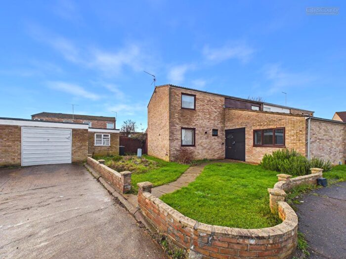 3 Bedroom Semi Detached House For Sale In Cleatham, Bretton, Peterborough, PE3