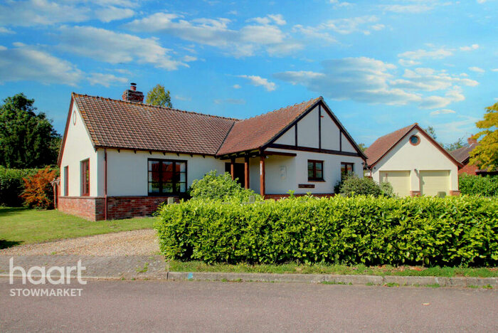 3 Bedroom Detached Bungalow For Sale In Miles Paddock, Cotton, Stowmarket, IP14