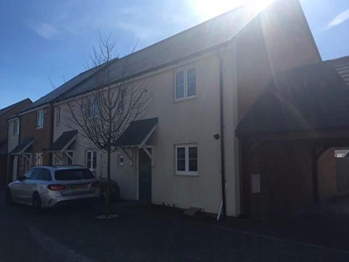 3 Bedroom Terraced House To Rent In Appledore Grove, Brooklands, Milton Keynes, MK10