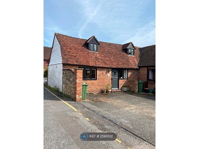 3 Bedroom Semi-Detached House To Rent In Northgrove Road, Hawkhurst, Cranbrook, TN18