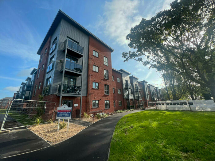 2 Bedroom Apartment To Rent In Newman Square, The Green, Solihull, West Midlands, B90