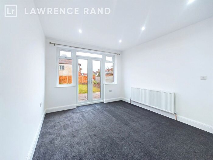 4 Bedroom Semi-Detached House To Rent In West End Road, Ruislip, Middlesex, HA4