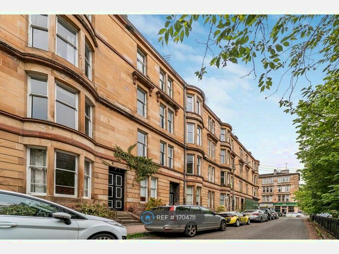 2 Bedroom Flat To Rent In Barrington Drive, Glasgow, G4