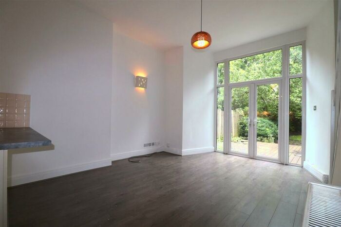 2 Bedroom Apartment To Rent In Bentley Road, Liverpool, L8