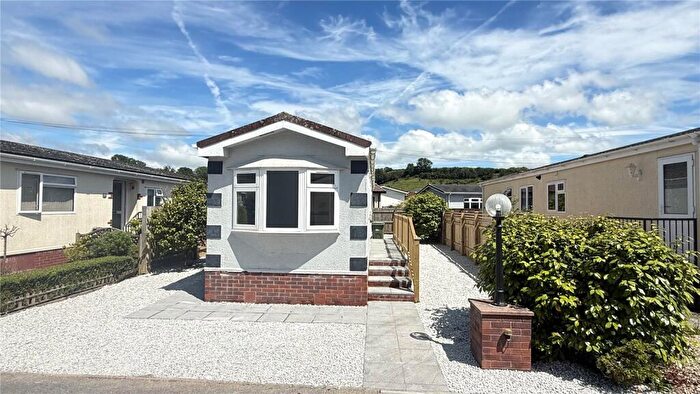1 Bedroom Park Home For Sale In South Molton, Devon, EX36