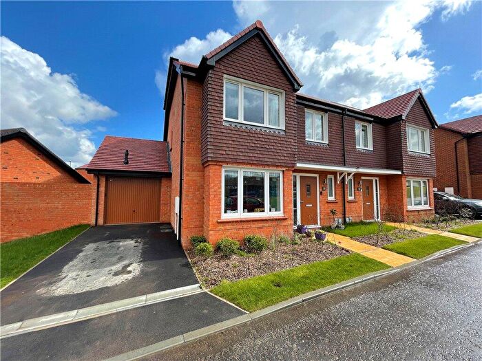 4 Bedroom Semi-Detached House For Sale In Vernon Drive, Tongham, Farnham, GU10