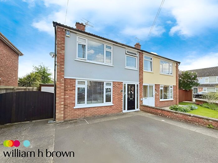 3 Bedroom Property To Rent In Lonsdale Close, Ipswich, IP4