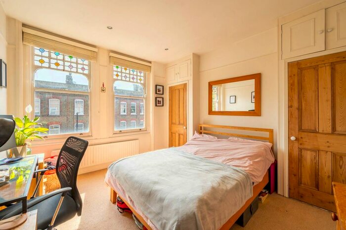 3 Bedroom Maisonette To Rent In Abbeville Road, Abbeville Village, London, SW4