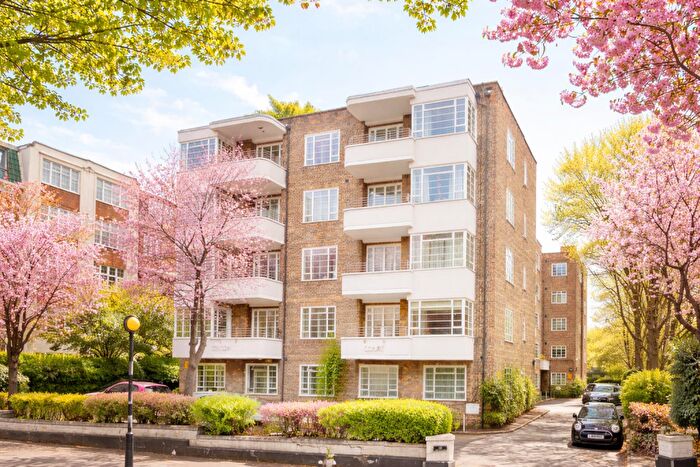 1 Bedroom Apartment For Sale In Kingswood Court, West End Lane, London, NW6