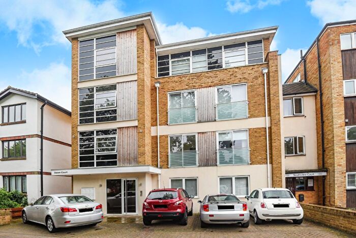 2 Bedroom Flat For Sale In Widmore Road, Bromley, BR1