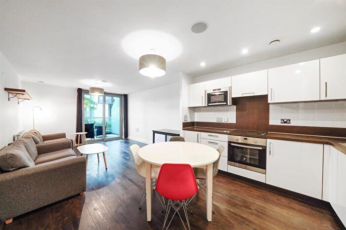 2 Bedroom Apartment To Rent In Torre Vista, Lewisham, SE13