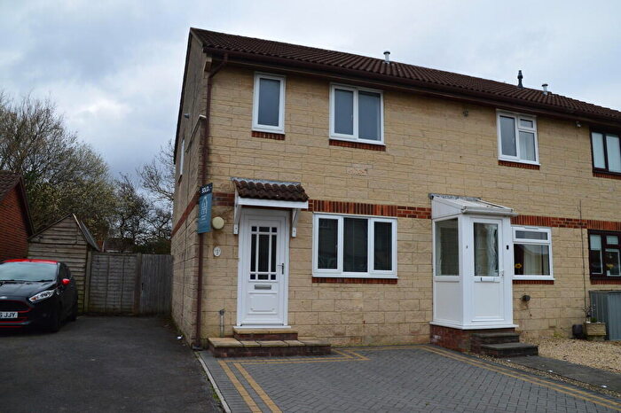 3 Bedroom Semi-Detached House To Rent In Botham Close, Weston-super-Mare, BS22