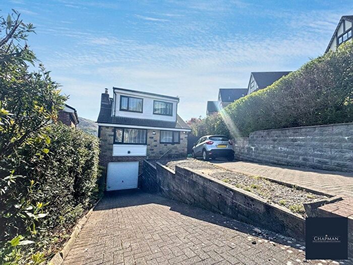 3 Bedroom Detached House For Sale In Magnolia Close, Porth, CF39