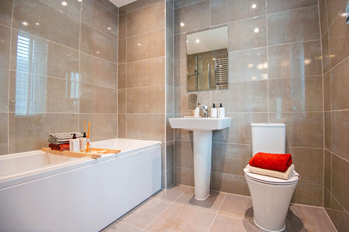 4 Bedroom Detached House For Sale In Off Worral Drive, Peters Village Wouldham, ME1