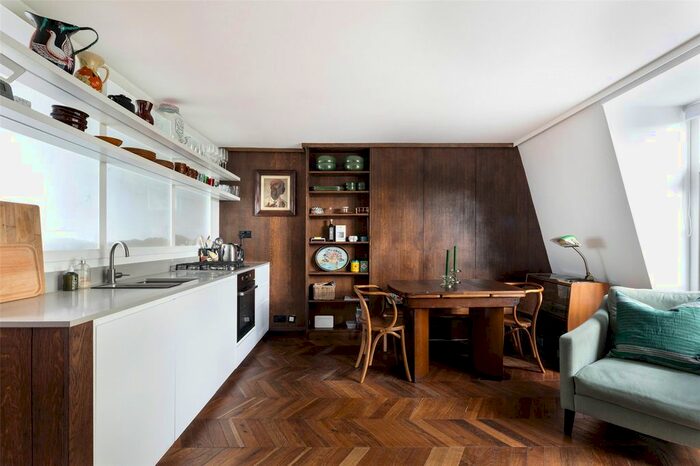 1 Bedroom Flat To Rent In Ledbury Road, Notting Hill, W11