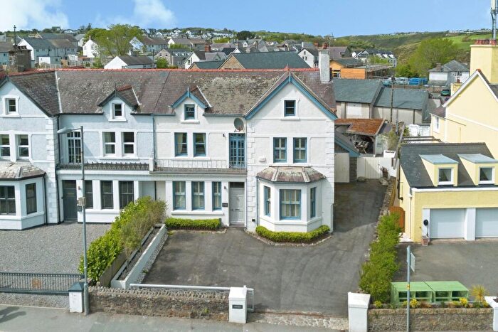 6 Bedroom Semi-Detached House For Sale In High Street, Abersoch, Gwynedd, LL53