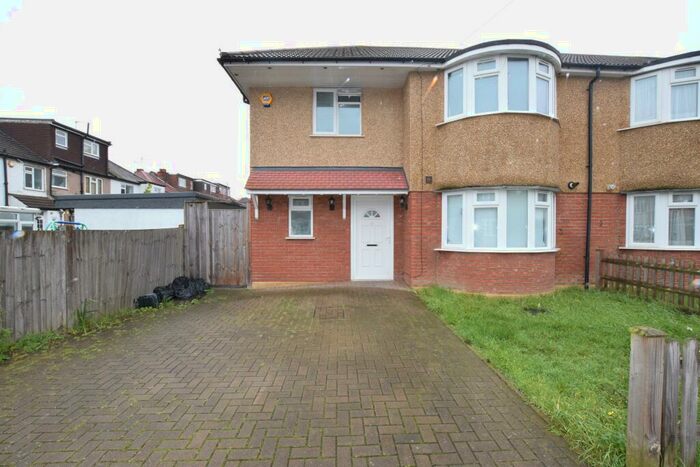 3 Bedroom Property To Rent In Merlins Avenue, Rayners Lane, HA2
