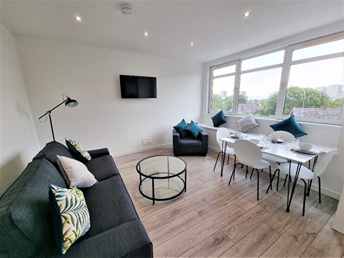 3 Bedroom Flat To Rent In Dunbar Street, Old Aberdeen, Aberdeen, AB24