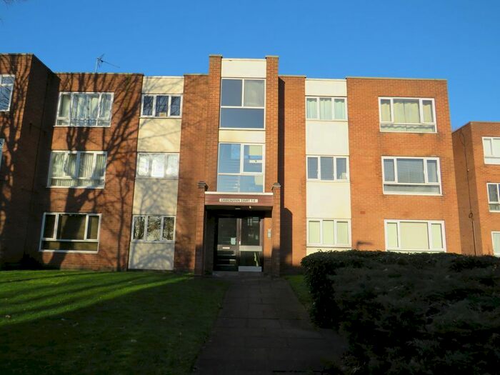 2 Bedroom Flat To Rent In Dunlin Close, Erdington, Birmingham, B23