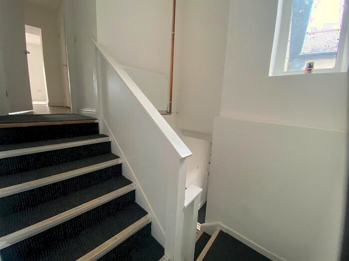 2 Bedroom Flat To Rent In Corvus Terrace, St. Clears, Carmarthen, SA33