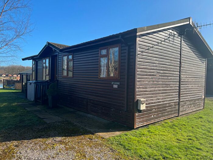 3 Bedroom Lodge For Sale In Lakeside, South Lakeland Leisure Village, Borwick, LA6