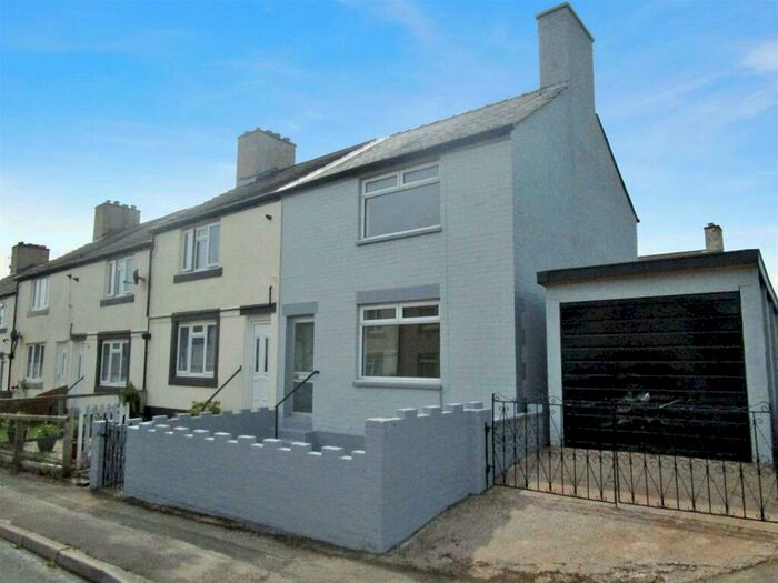 2 Bedroom End Of Terrace House To Rent In Brisco Mount, Egremont, CA22