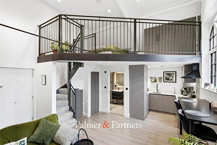 1 Bedroom Apartment For Sale In Moulsham Street, Chelmsford, Essex, CM2