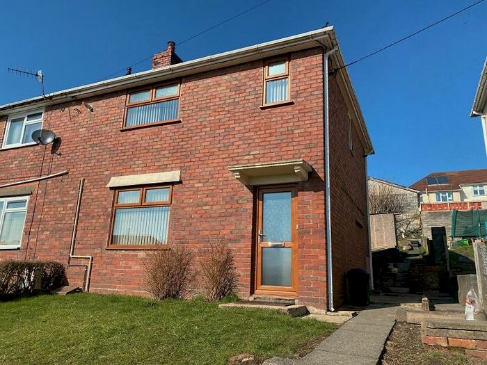 3 Bedroom Semi-Detached House To Rent In Tanycoed Road, Clydach, Swansea, City And County Of Swansea., SA6
