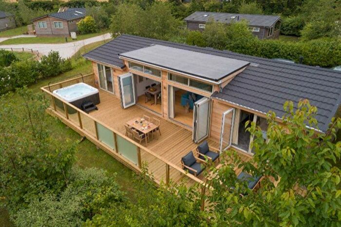 3 Bedroom Lodge For Sale In Southern Halt, Dobwalls, Liskeard, Cornwall, PL14