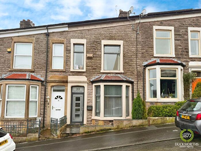 3 Bedroom Terraced House For Sale In East Park Avenue, Darwen, BB3
