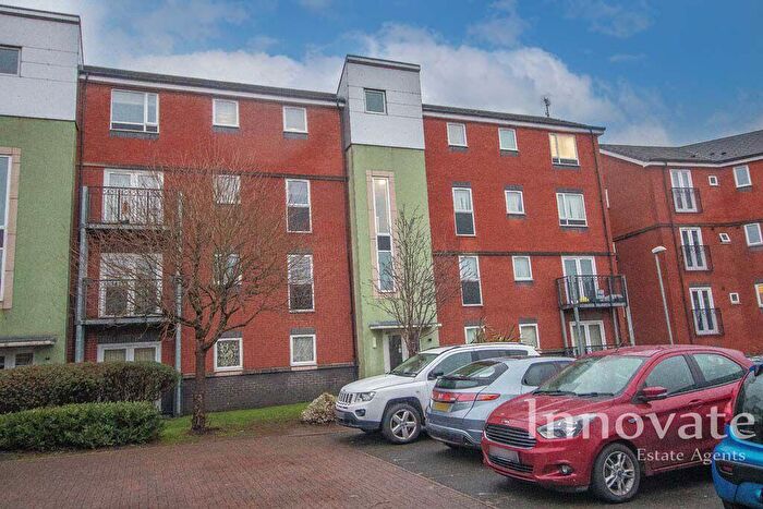 2 Bedroom Apartment For Sale In Kinsey Road, Smethwick, B66
