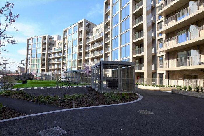 2 Bedroom Flat To Rent In Garnet Place, West Drayton, UB7