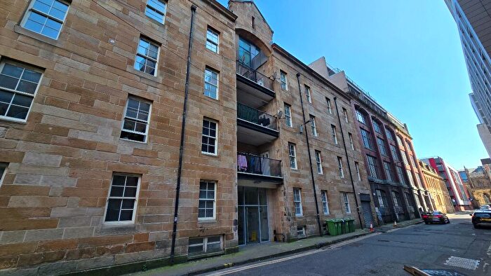 3 Bedroom Duplex To Rent In Fox Street, City Centre, Glasgow, G1
