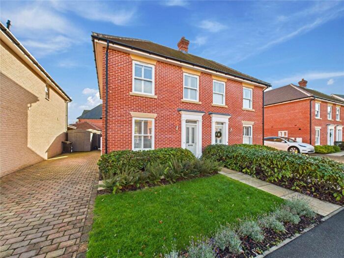 3 Bedroom Semi Detached House For Sale In The Avenue, Lawford, Manningtree, Essex, CO11